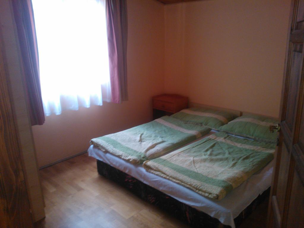Mediterran Apartmanhaz Szántód מראה חיצוני תמונה